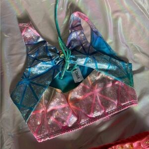 Colorful Metallic Rave Crop Top – S/M ✨ Adjustable & Flattering